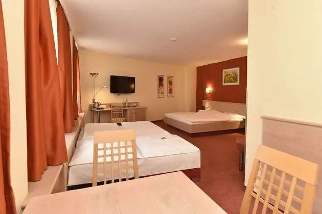 Family Oda