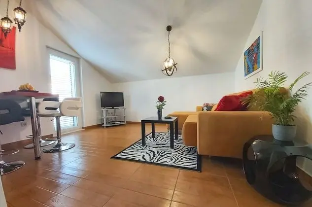 Classic Apart Daire, 1 En Büyük (King) Boy Yatak ve Çekyat