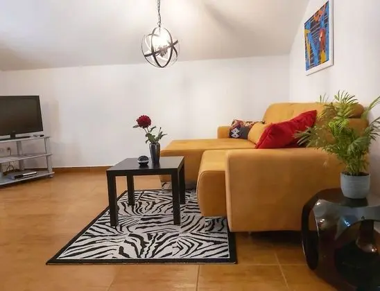 Classic Apart Daire, 1 En Büyük (King) Boy Yatak ve Çekyat