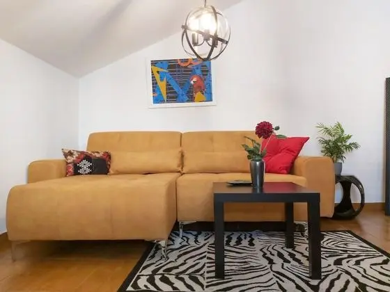 Classic Apart Daire, 1 En Büyük (King) Boy Yatak ve Çekyat