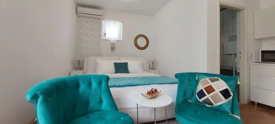 Standard Tek Büyük Yataklı Oda