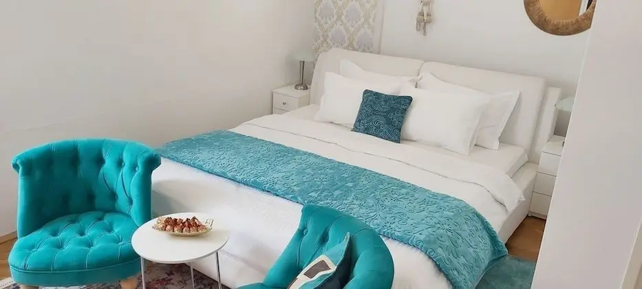 Standard Tek Büyük Yataklı Oda