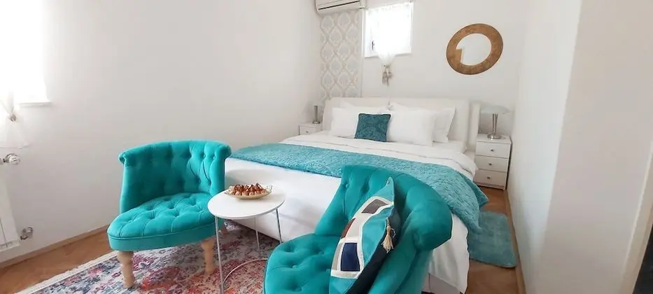 Standard Tek Büyük Yataklı Oda