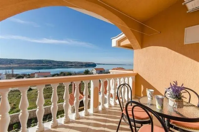 Apart Daire (Adria - with beautiful garden - A2(2))