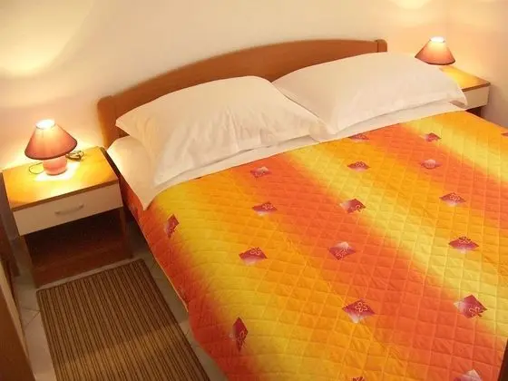 Apart Daire (Adria - with beautiful garden - A2(2))