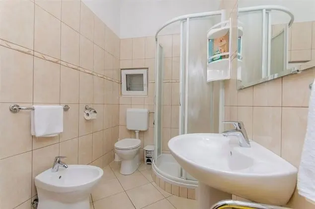 Apart Daire (Adria - with beautiful garden - A3(2+)