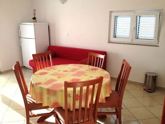 Apart Daire (Adria - with beautiful garden - A3(2+)