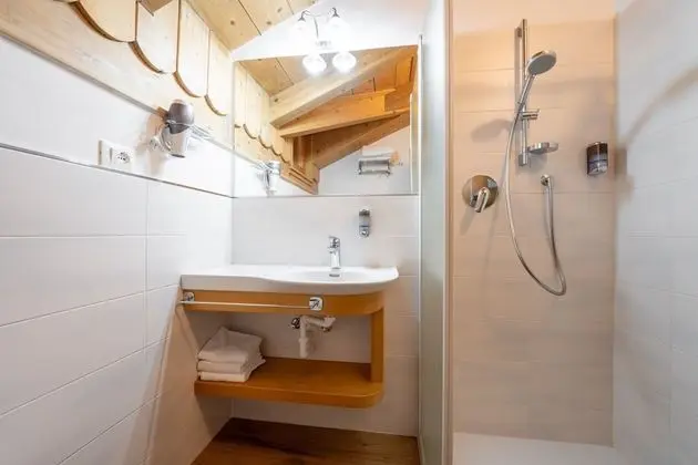 Standard Üç Kişilik Oda, Dağ Manzaralı