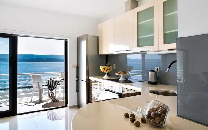 Luxury Apart Daire, Balkon, Deniz Manzaralı (2)