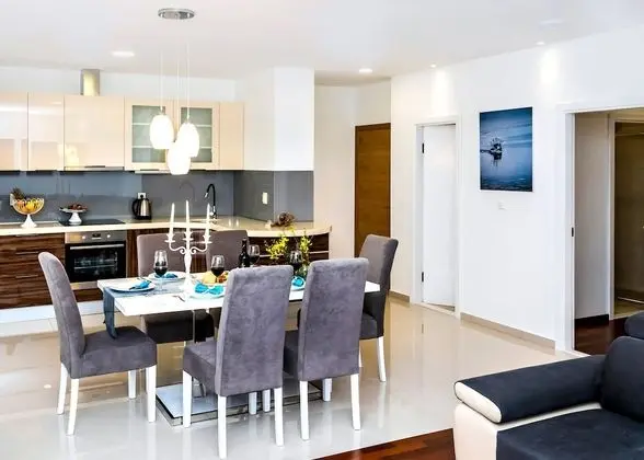 Luxury Apart Daire, Balkon, Deniz Manzaralı (2)