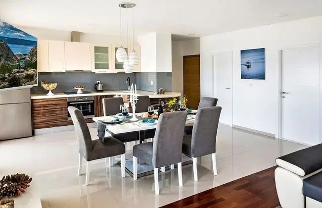 Luxury Apart Daire, Balkon, Deniz Manzaralı (2)