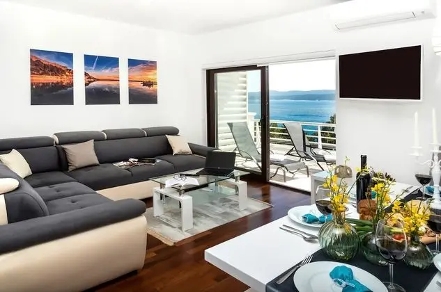 Luxury Apart Daire, Balkon, Deniz Manzaralı (2)