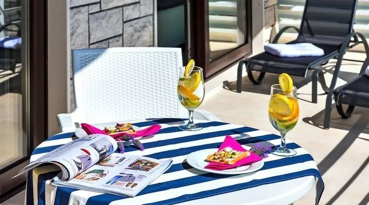 Luxury Apart Daire, Balkon, Deniz Manzaralı (2)