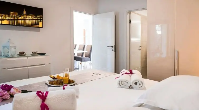 Luxury Apart Daire, Balkon, Deniz Manzaralı (3)