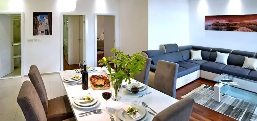 Luxury Apart Daire, Deniz Manzaralı (1)