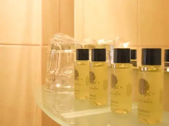 Basic Tek Büyük veya İki Ayrı Yataklı Oda