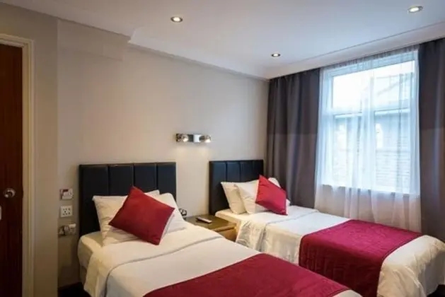 İki Ayrı Yataklı Oda