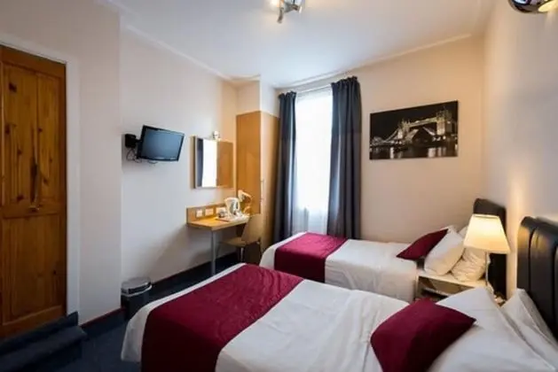 İki Ayrı Yataklı Oda