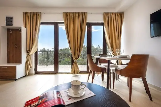 Comfort Apart Daire, Kısmi Deniz Manzaralı