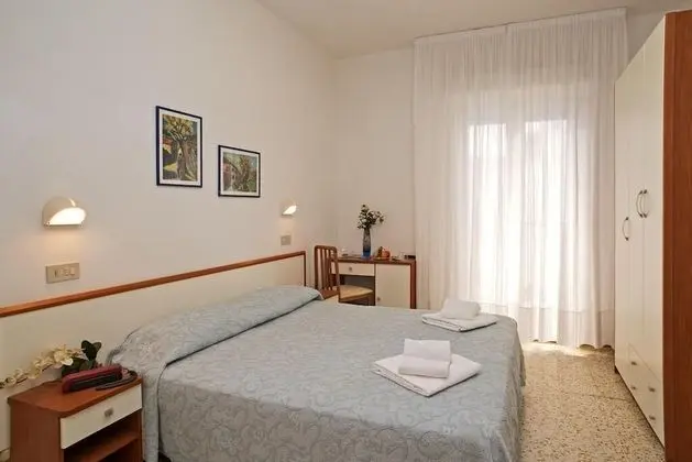 Standard Tek Büyük veya İki Ayrı Yataklı Oda