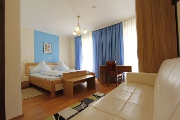 Tek Kişilik Oda, 1 Tek Kişilik Yatak