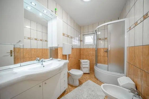 Apart Daire, 2 Yatak Odası, Balkon, Deniz Manzaralı (A1)