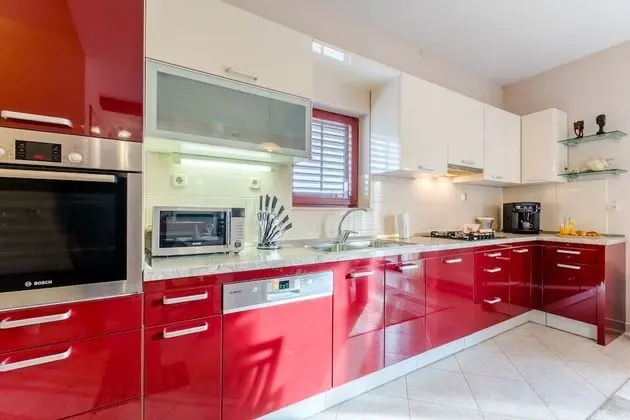 Villa (Three Bedroom Villa with Pool)