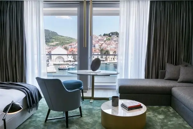 Penthouse Suite, Balcony, Sea View