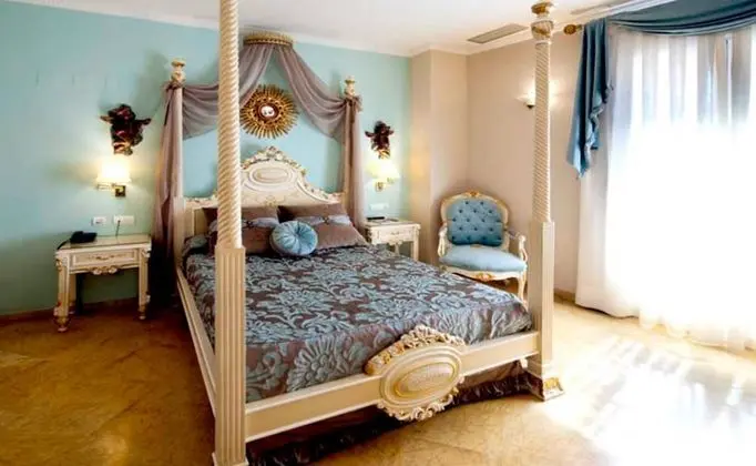Deluxe Tek Büyük Yataklı Oda, Balkon