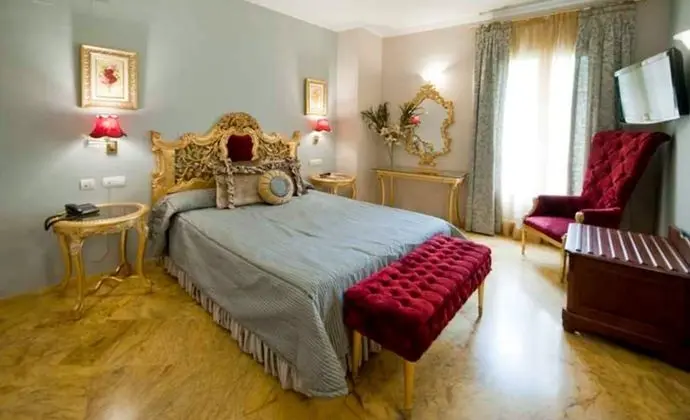 Deluxe Tek Büyük Yataklı Oda, Balkon