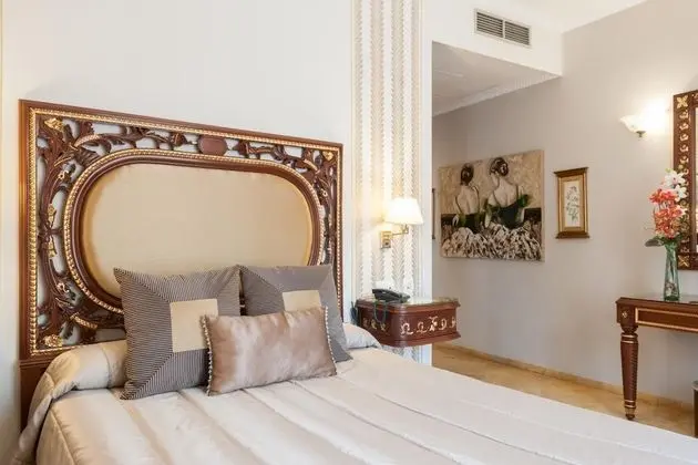 Deluxe Tek Büyük Yataklı Oda, Balkon