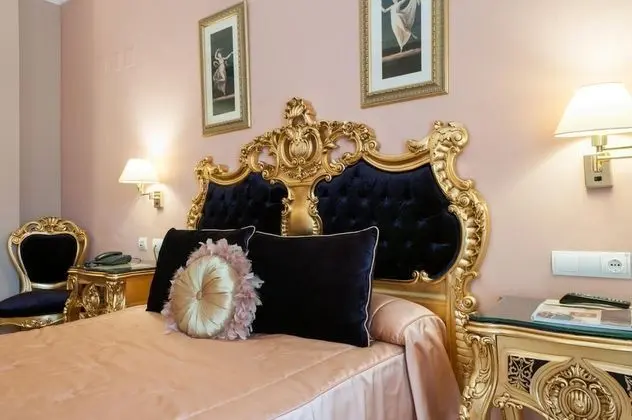 Deluxe Tek Büyük Yataklı Oda, Balkon