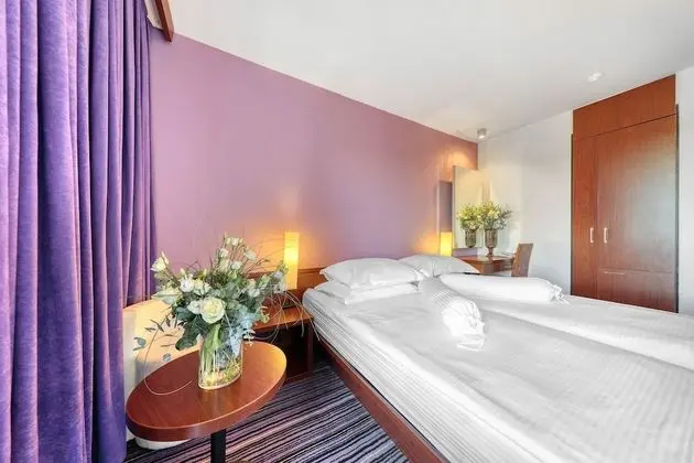 Comfort Tek Büyük Yataklı Oda
