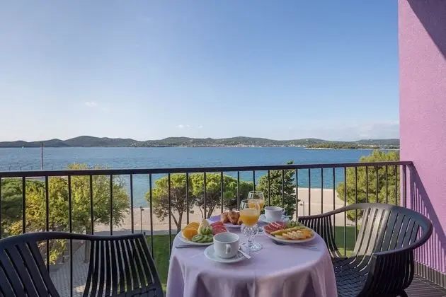 Süit, Balkon (Sea View)
