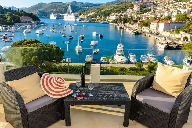 Stüdyo, Teras, Deniz Manzaralı