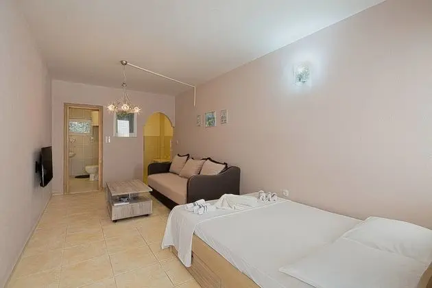 Comfort Stüdyo Süit, Teras, Bahçe Manzaralı