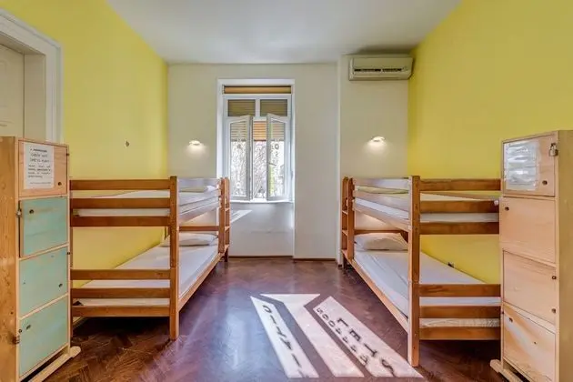 Ortak Ranzalı Oda (4 beds in 8 bed dorm )