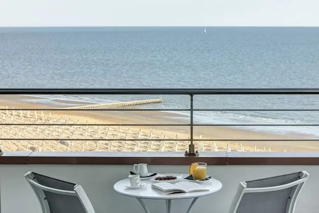 Tek Büyük Yataklı Oda, Deniz Manzaralı