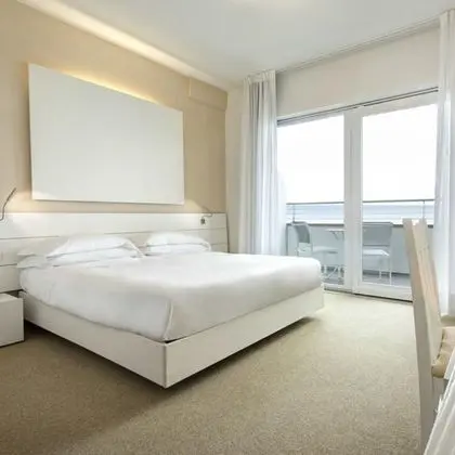 Tek Büyük Yataklı Oda (Letto extra Vista Mare)