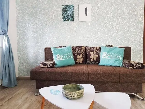 Apart Daire, Bahçe Manzaralı (A)