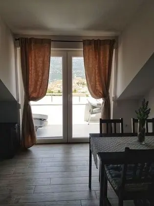 Apart Daire, Deniz Manzaralı (A)