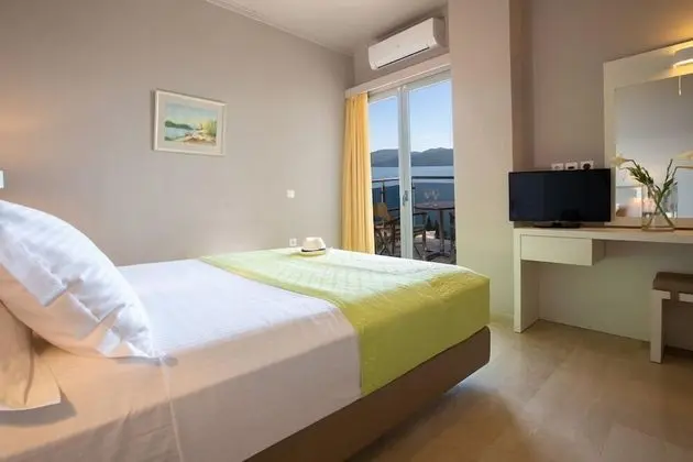 Economy Stüdyo, Kısmi Deniz Manzaralı