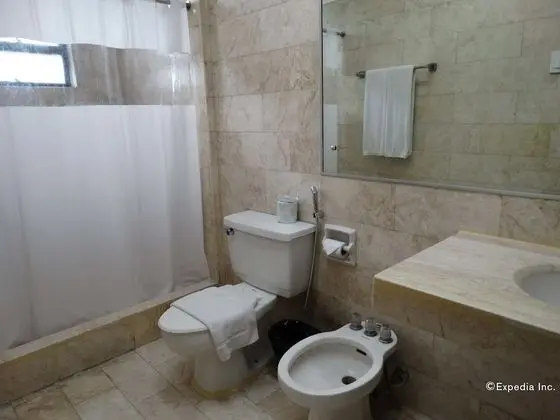 Standard Oda, 1 Büyük (Queen) Boy Yatak