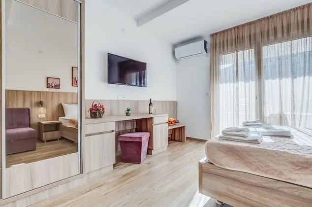 Stüdyo, Şehir Manzaralı