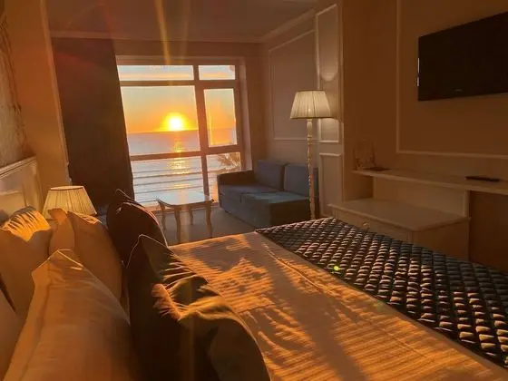 Superior Oda, Birden Çok Yatak, Sigara İçilmez, Deniz Manzaralı (with Two Single SofaBeds)