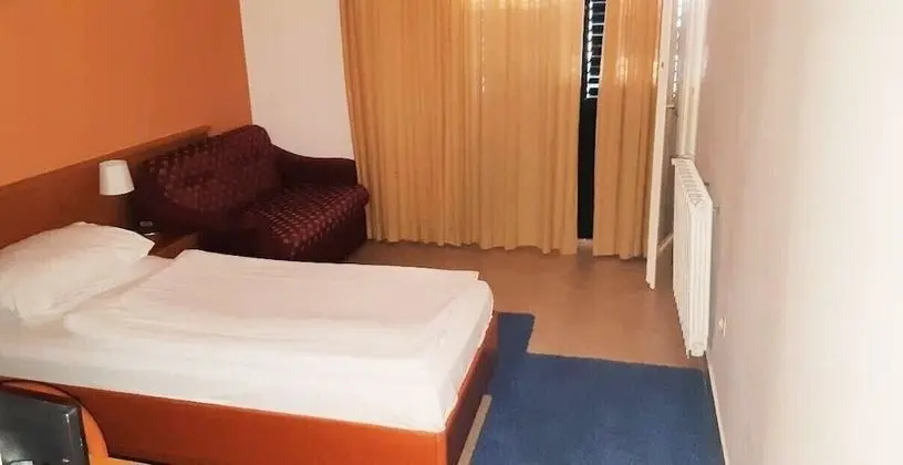 Single Room, Balcony Sea View