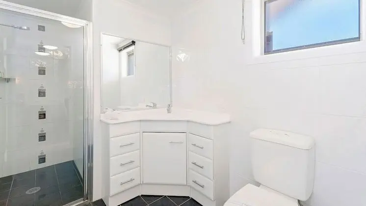 Deluxe Stüdyo, Birden Çok Yatak, Avlu Manzaralı