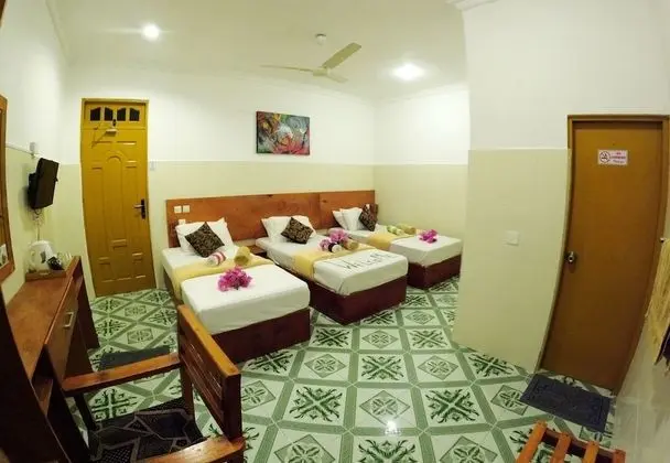 Deluxe Üç Kişilik Oda
