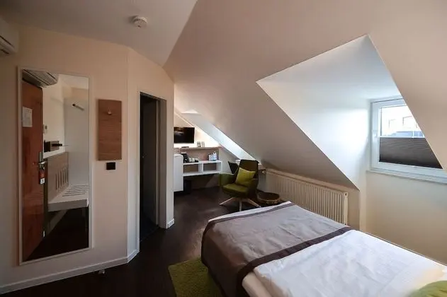 Standard Oda, 1 Tek Kişilik Yatak