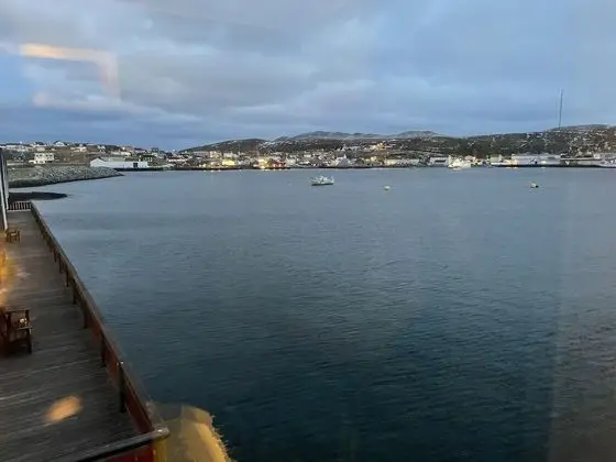 İki Ayrı Yataklı Oda, Ortak Banyo